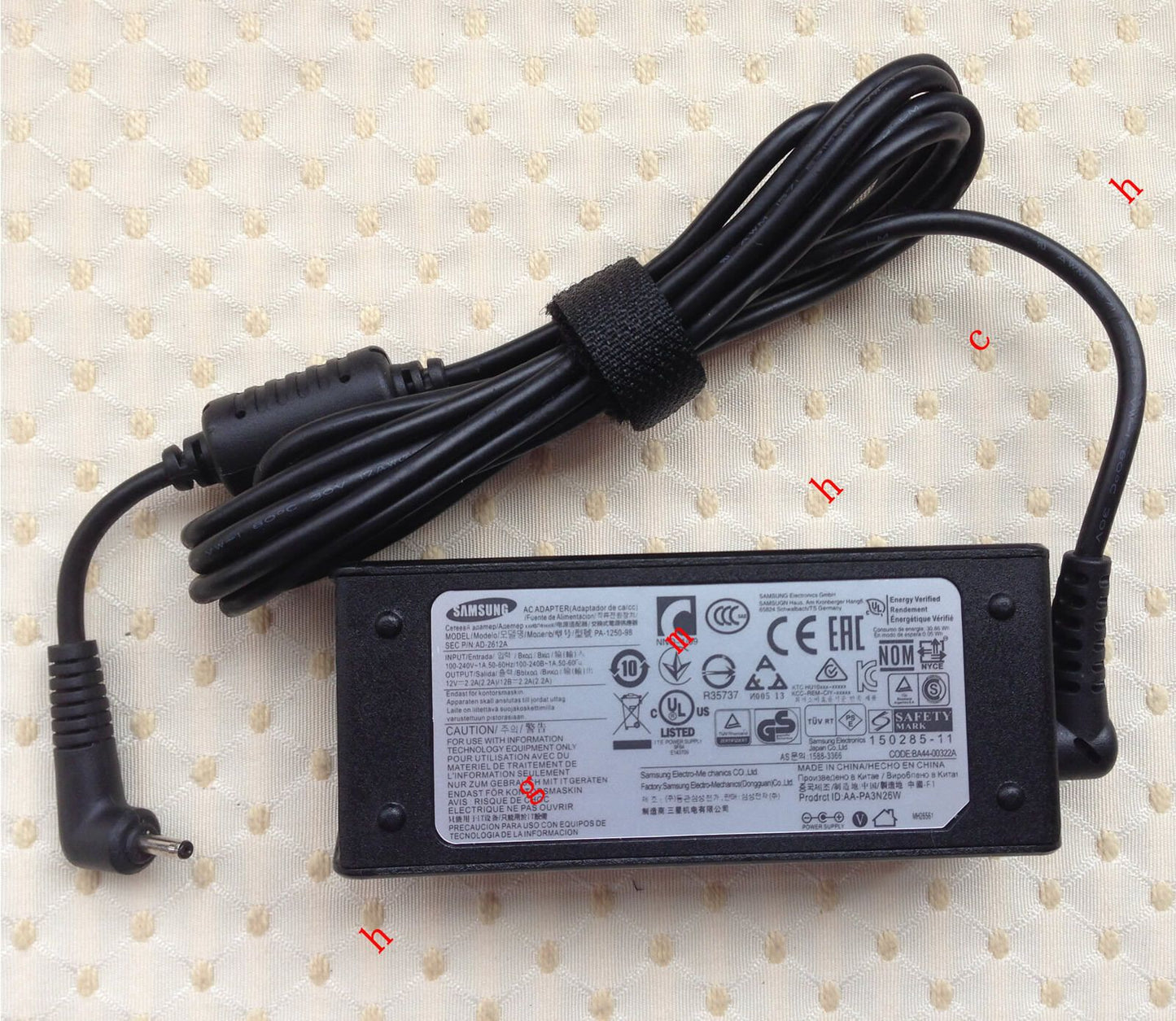 Original OEM Samsung AC Adapter for ATIV Book 9 NP930X2K-K01HK,NP930X2K-K01US PC