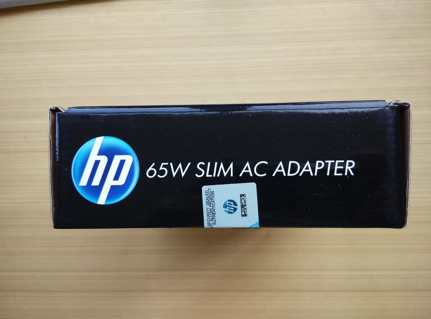 HP Smart Slim AC travel adapter for HP EliteBook Folio 1040 G1/i5-4200U Notebook