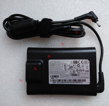 Original OEM Samsung 40W Slim Charger NP900X4C-A05US,NP900X4C-A06US,AD-4019SL PC