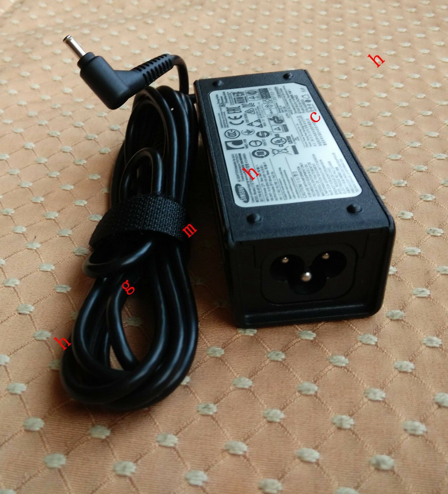 Original OEM Samsung 40W Cord/Charger ATIV Book 9 Lite NP905S3G-K01AU,A13-040N2A