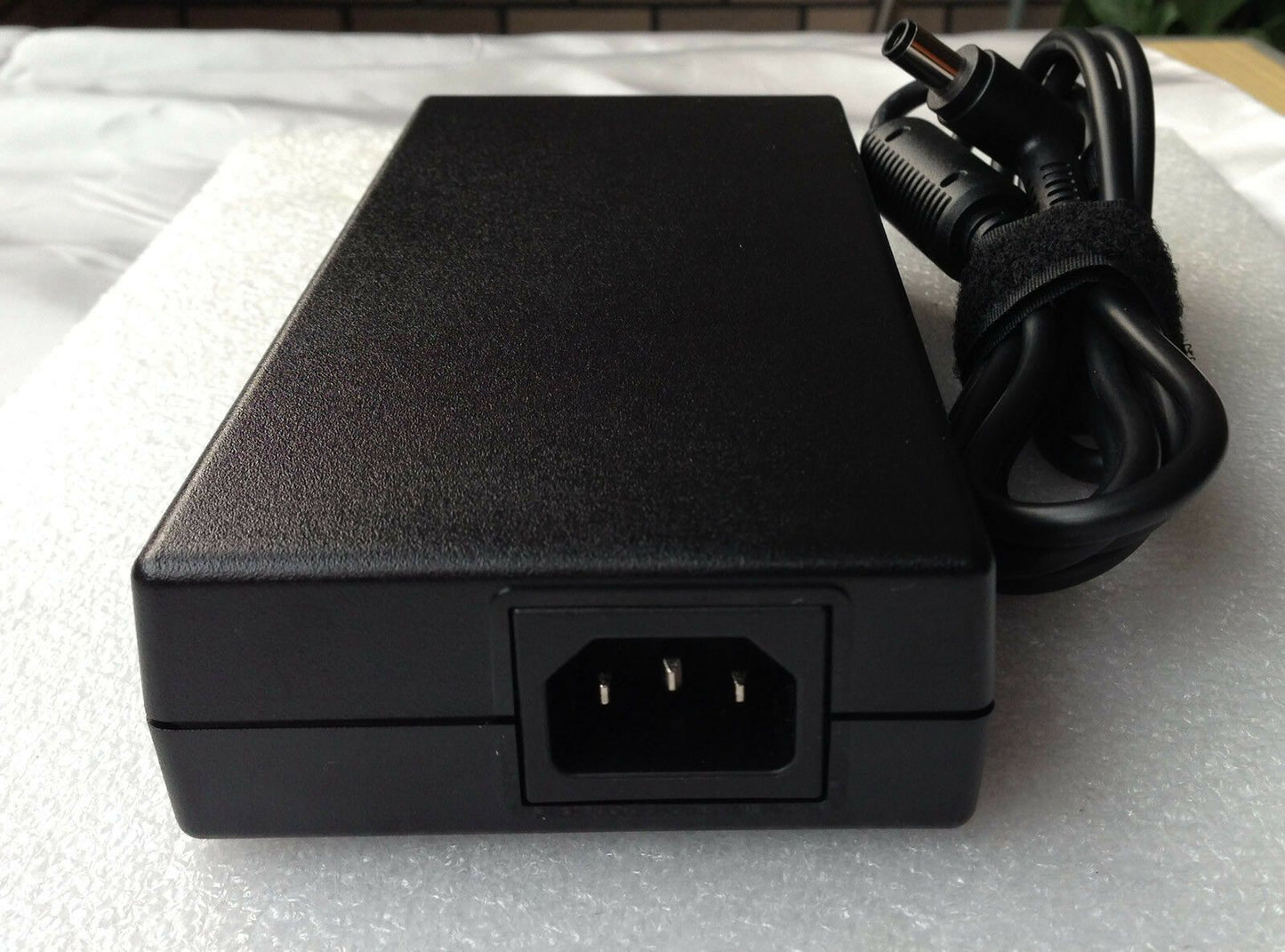Original MSI WT72 6QJ-620XPL,ADP-230EB T,Delta 230W 19.5V 11.8A AC Adapter&Cord@