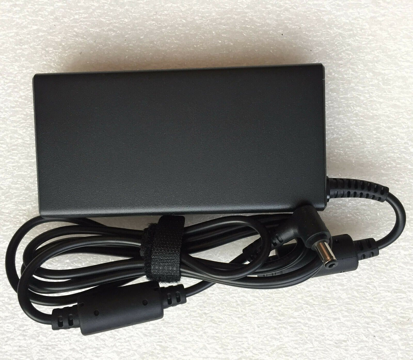 New Original MSI P65 Creator 8RD-099FR A17-150P2A Chicony 150W Slim Adapter&Cord