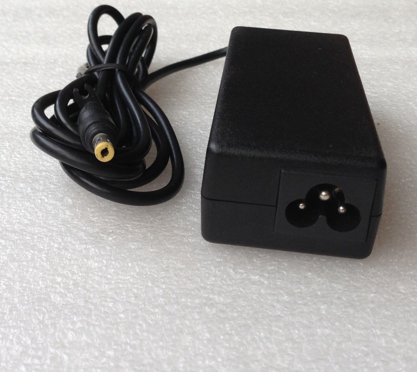 Original Genuine OEM battery CHARGER for HP PAVILION DV9100 DV2100 DV6100 DV6700
