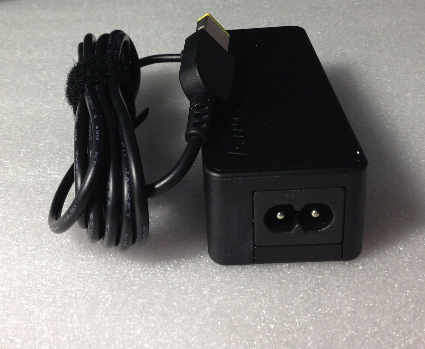 Original OEM Lenovo 45W AC Charger ThinkPad X240 20AL008YUS,ADLX45NDC2A,36200279