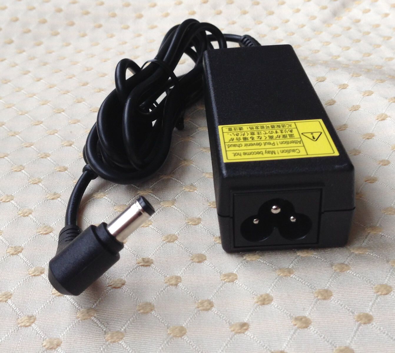 Original Genuine OEM 40W AC Adapter+Cord for Acer aspire E5-571-35FL,E5-571-342K
