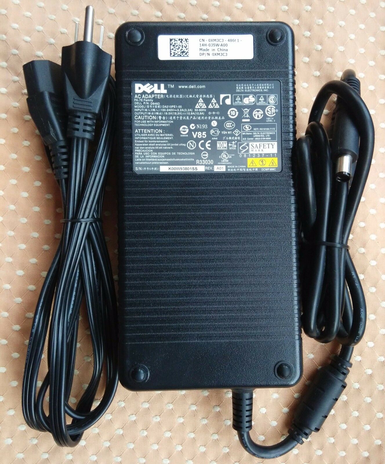 New Original OEM Dell 210W AC Adapte for Dell Precision M6400 Mobile Workstation