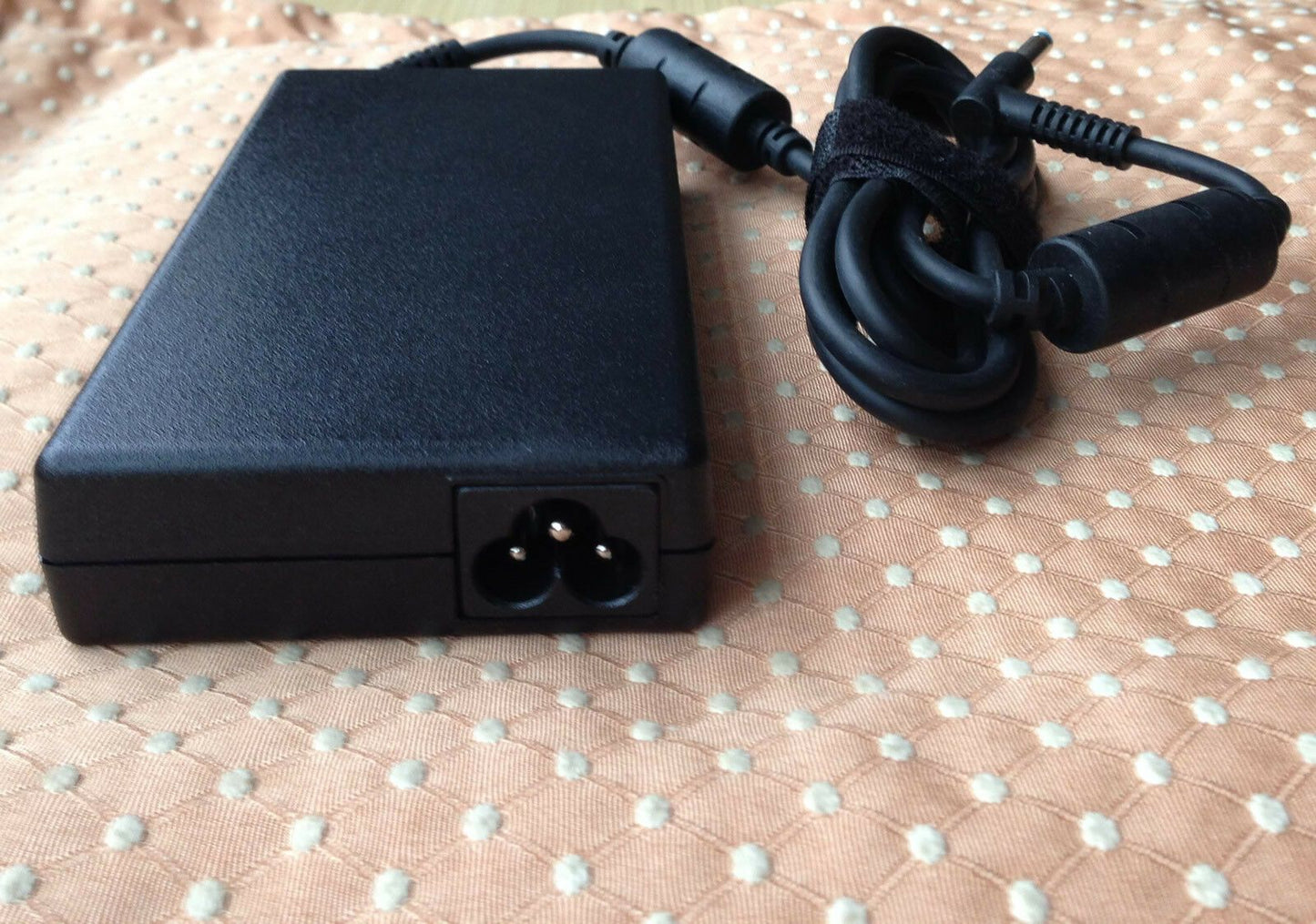 New Original OEM HP 120W Cord/Charger ENVY 15T-Q100,15T-Q300,15T-Q400,710415-001