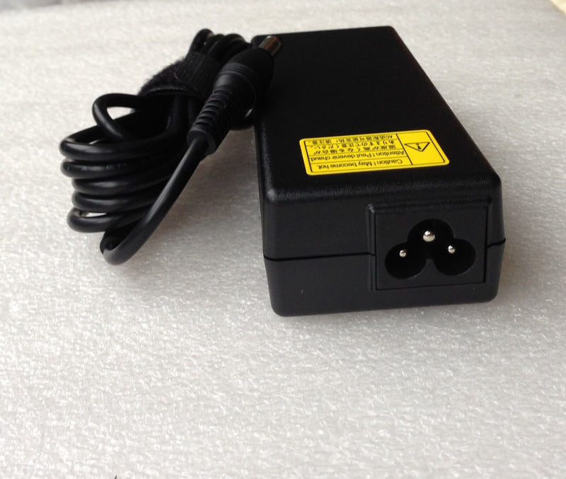 Original OEM Toshiba Charger Satellite E105,E205,C645,C645D,C650 PA3715E-1AC3 PC