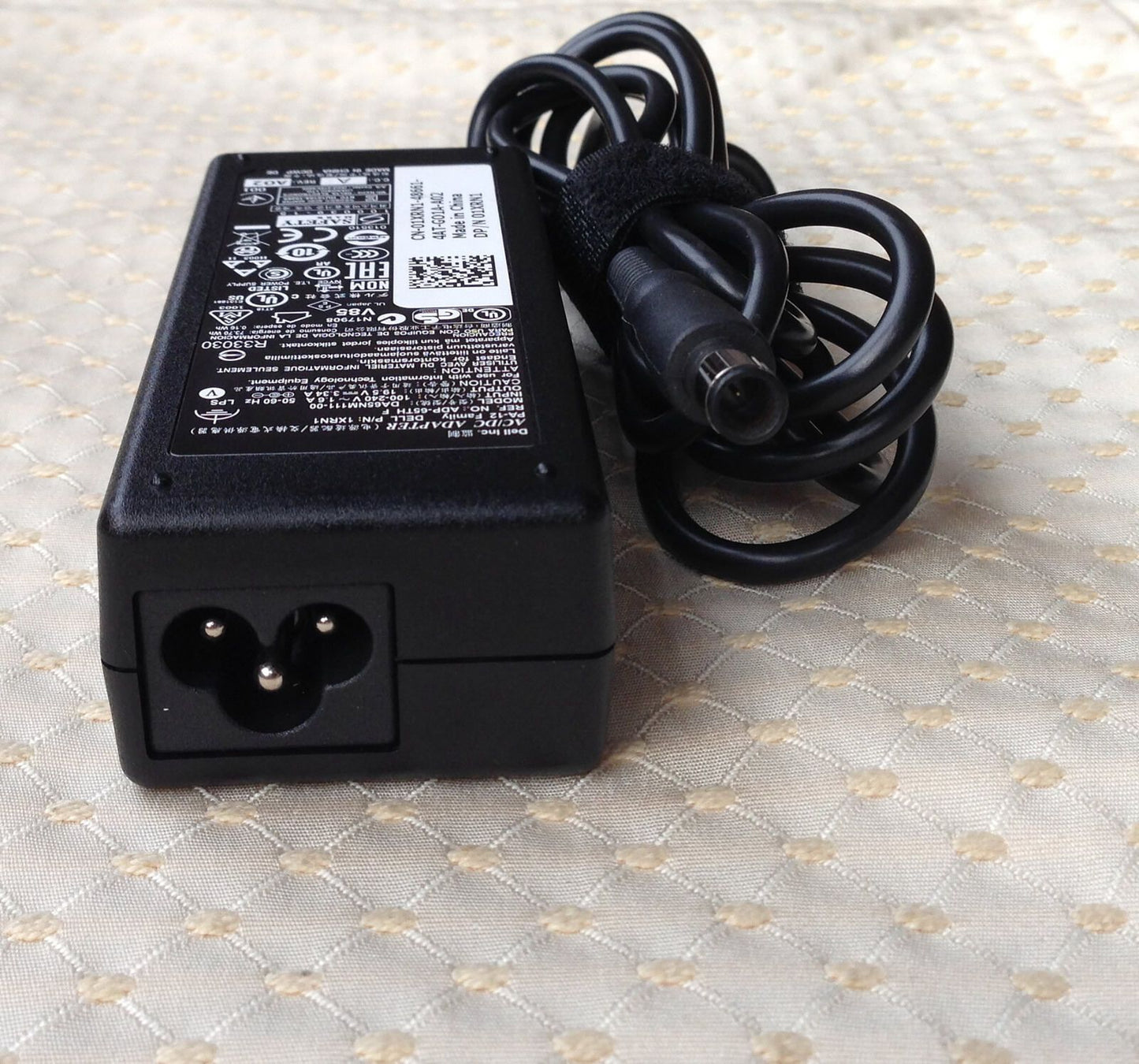 Original OEM 65W 19.5V 3.34A AC Power Adapter for Dell Inspiron 17R-5720,P15E001