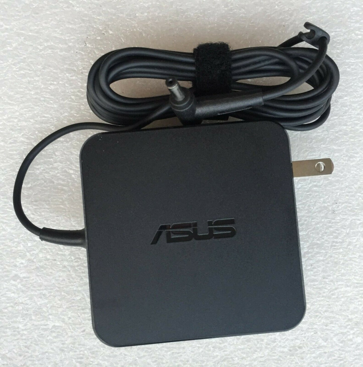 Original OEM ASUS AC/DC Power Adapter for ASUS VivoBook S14 S410UQ-BV106T Laptop