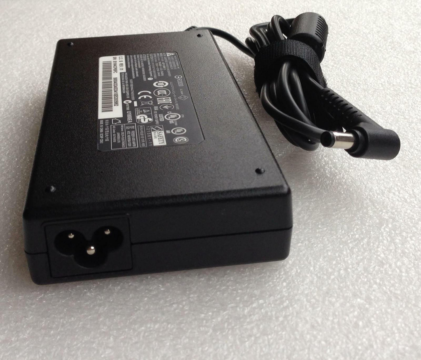 Original OEM Delta MSI 120W AC Adapter for MSI GL62 6QF-1446,ADP-120MH D laptop