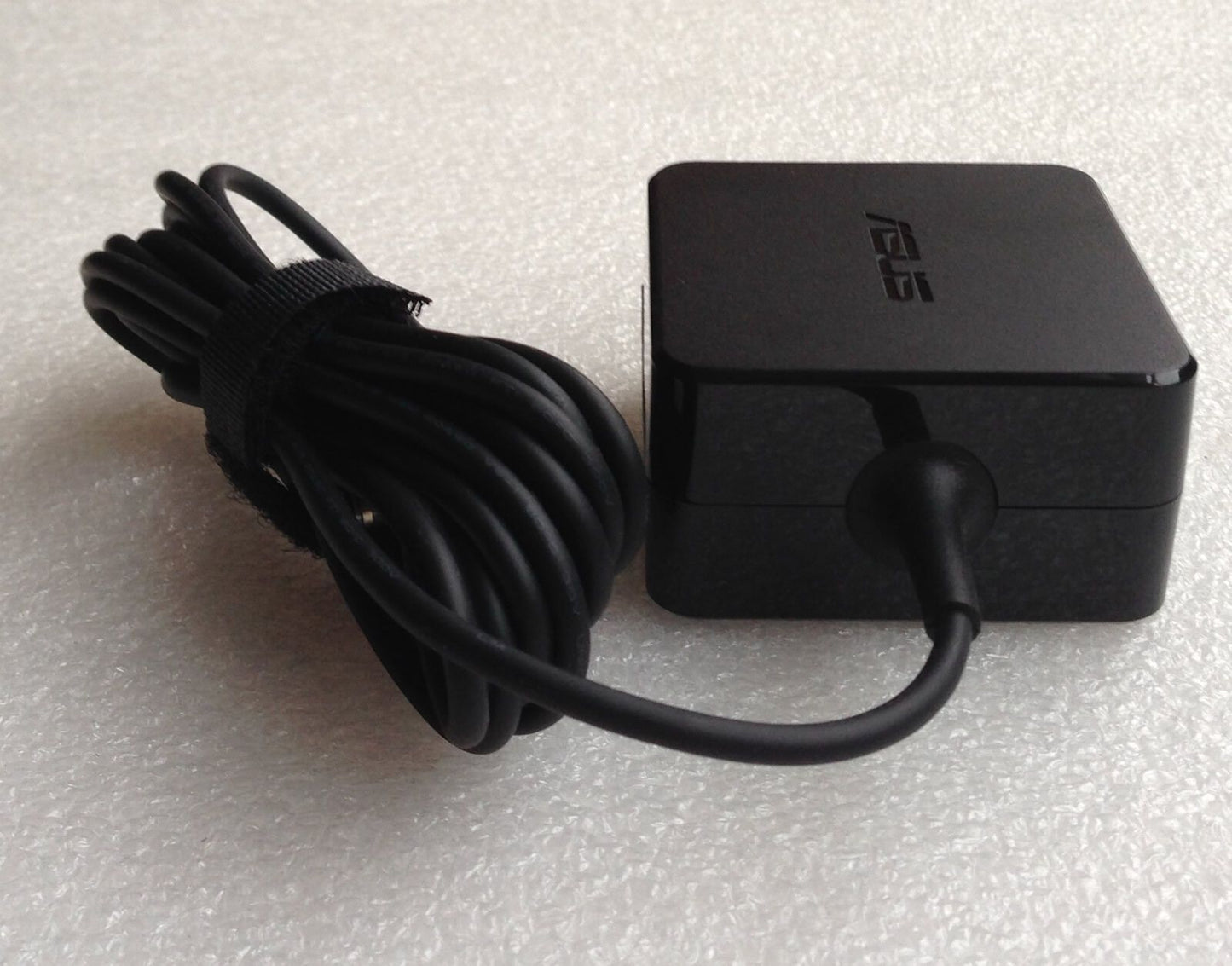 Original ASUS AC/DC Adapter for Asus Eeebook E402MA-DH91-CB,EXA1206UH,ADP-33AW B