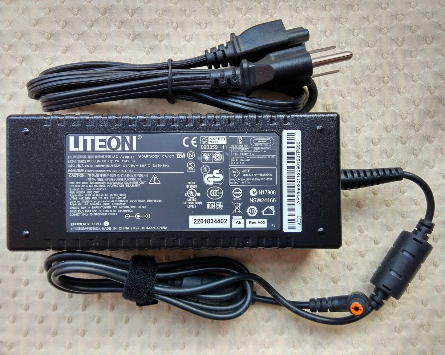 Original OEM Liteon 19V 7.1A AC Adapter for Medion Akoya P9614 (MD 97320) Laptop