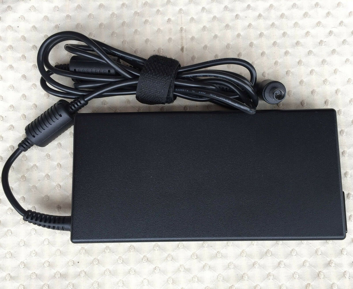 New Original Delta MSI AC Adapter&Cord for MSI GL73 9SC-019CZ,ADP-150VB B Laptop