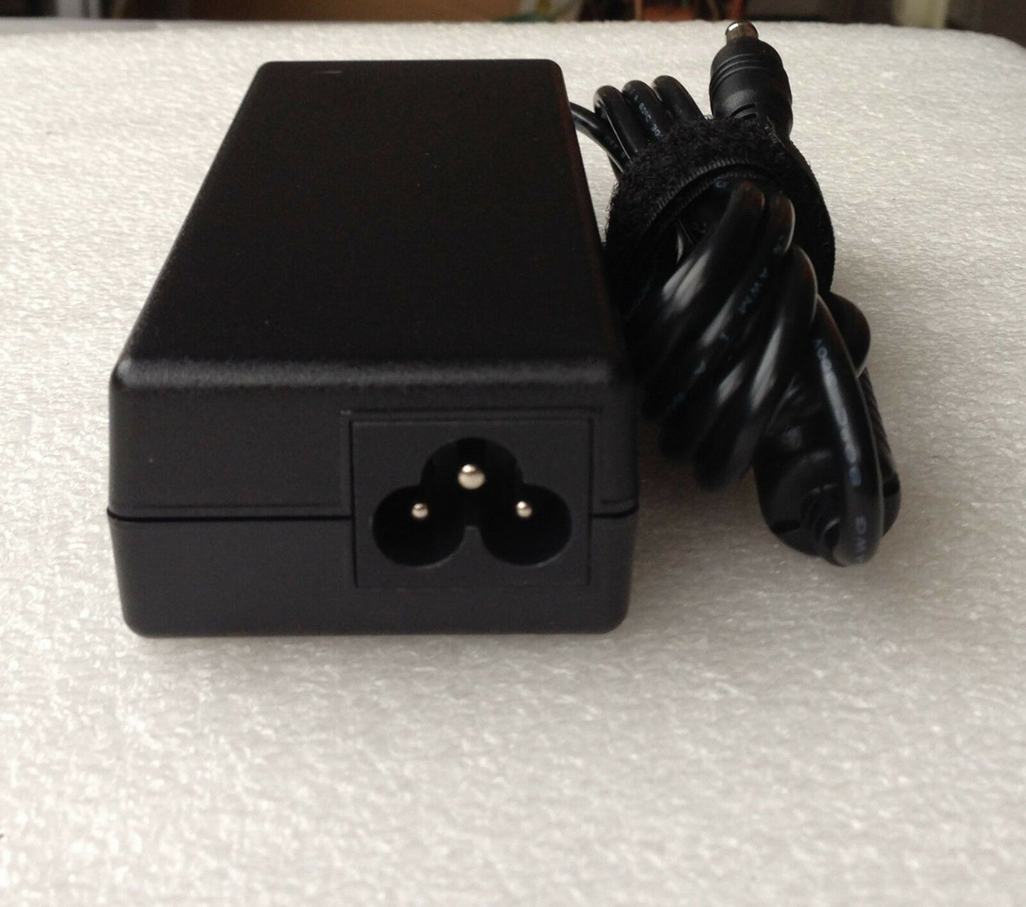 Original OEM 90W Power Supply Cord/Charger for Samsung R610-62G NP-R580-JSB1US