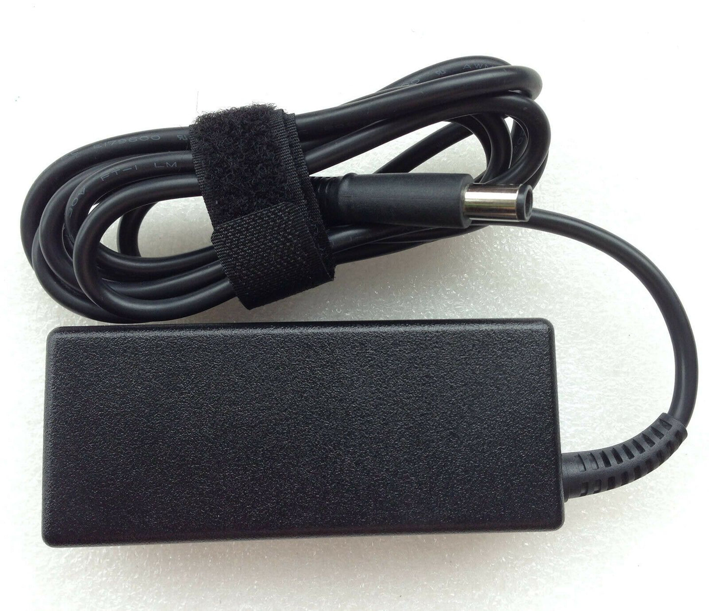 New Original OEM HP 18.5V 3.5A Smart AC Adapter for HP ProBook 5220m Notebook PC