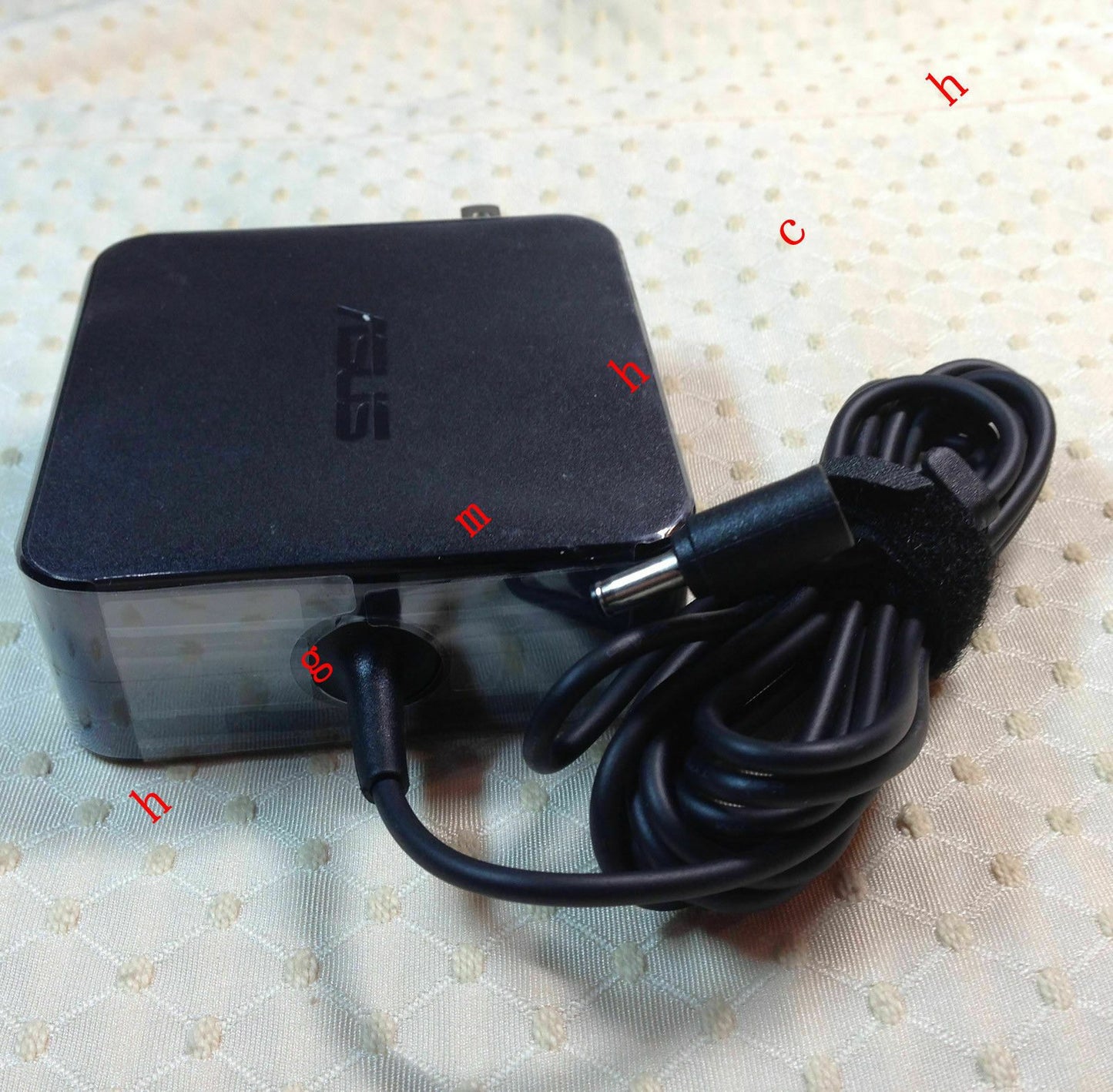 @Original ASUS AC Adapter for ASUS UX410UQ,UX430UN,UX430UQ,ADP-65DW B,ADP-65DW Y