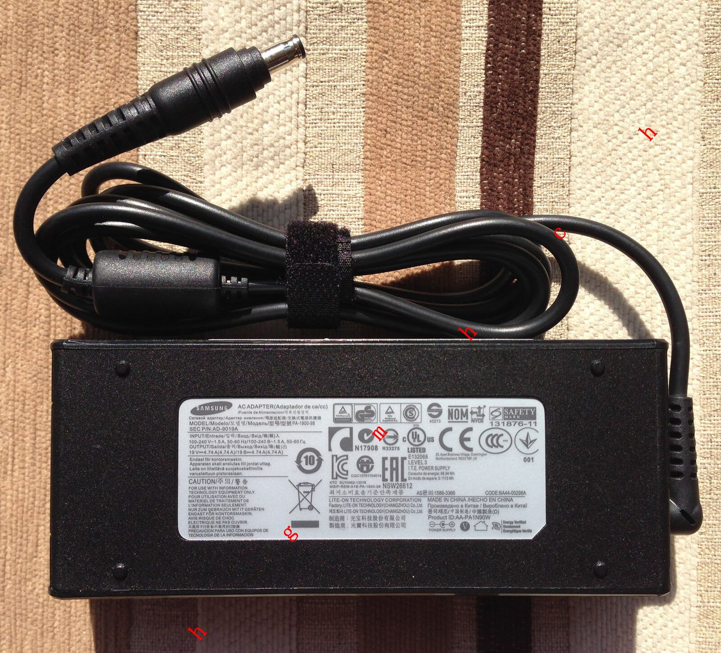 New Original Samsung ATIV One 7 DP700A3D-K02US,BA44-00298A,AD-9019A AC Adapter@@