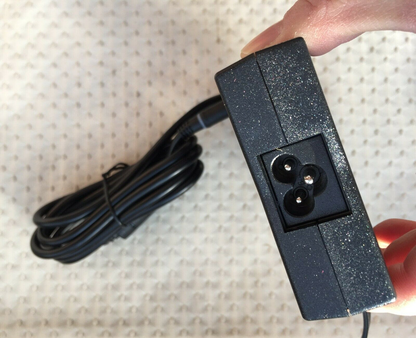 @Original Dell 130W AC Adapter for Dell G3 15 3579/GTX1050,LA130PM121,LA130PM160