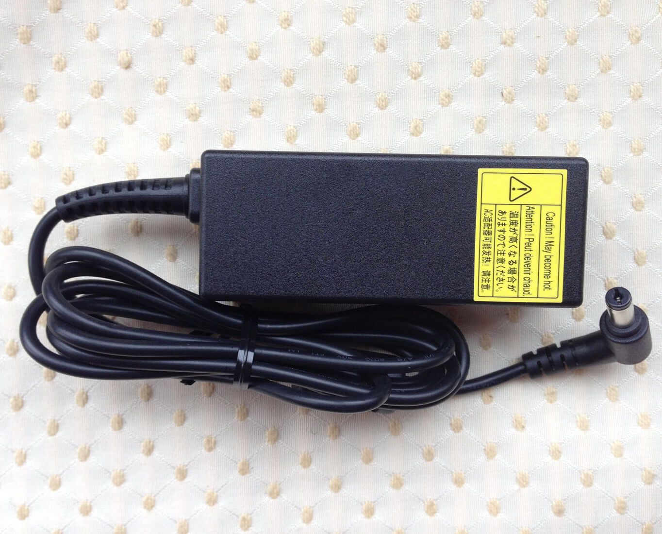 Original Genuine OEM 40W AC Adapter+Cord for Acer aspire E5-511-P862,E5-571-38K8