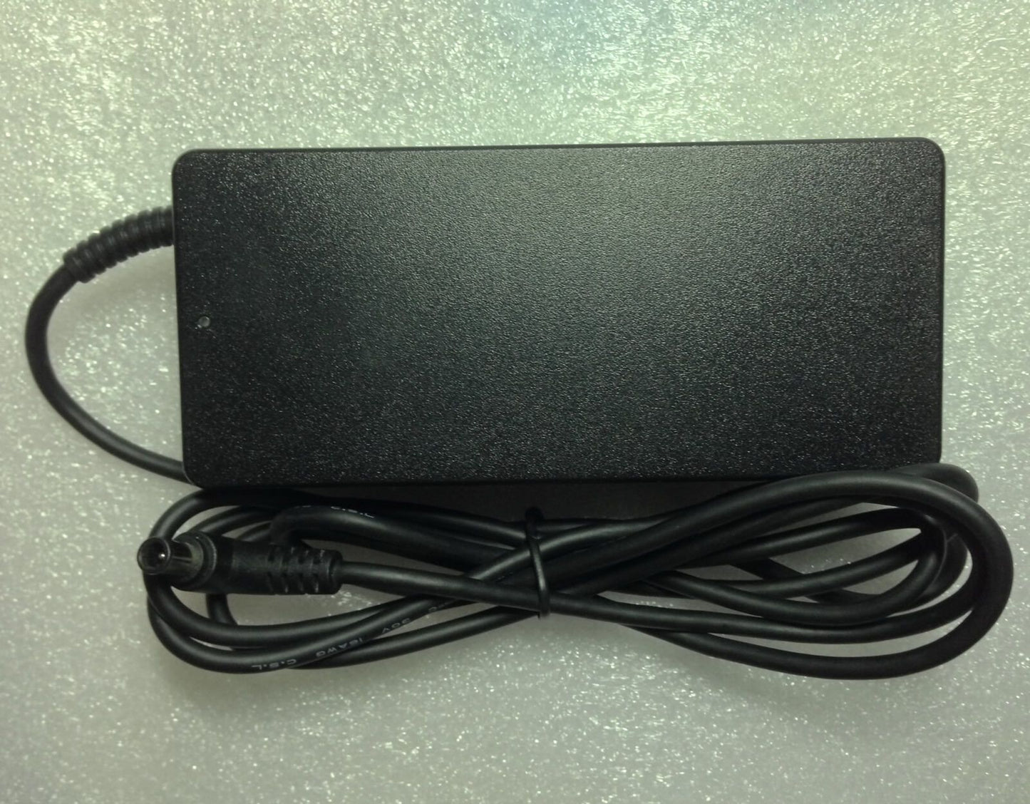 Original OEM Sony VGP-AC19V46 Power Cord/Charger Sony VAIO VPC-Z2390X PCG-41311T