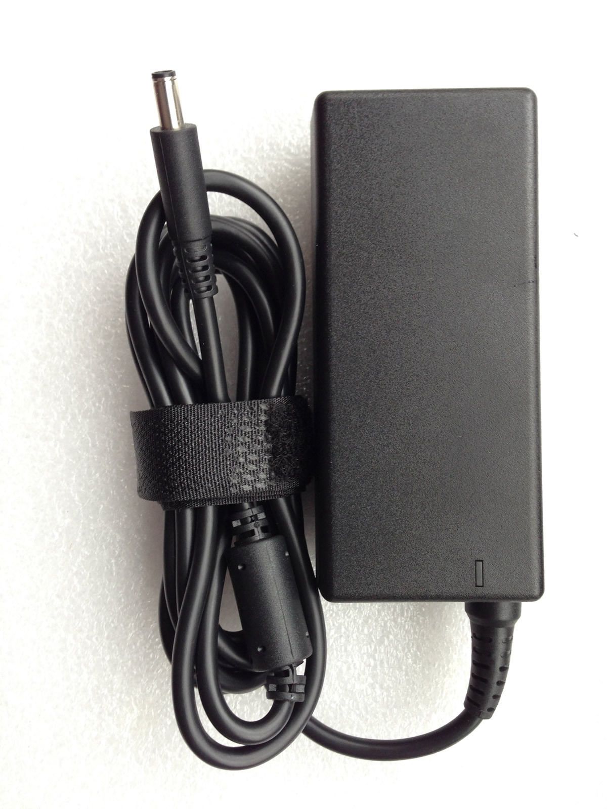 Original OEM Dell 65W 19.5V AC Adapter for Inspiron 15 3000/i3541-2000BLK Laptop