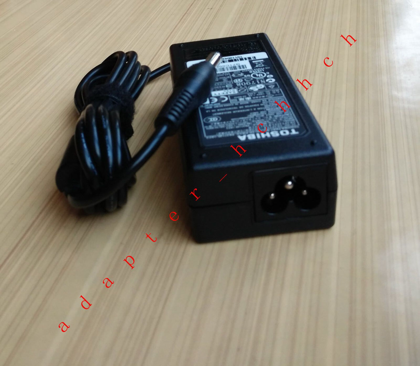 New Original OEM 65W AC Adapter for Toshiba Satellite L840D-BT2N22,L840D-BT2N01