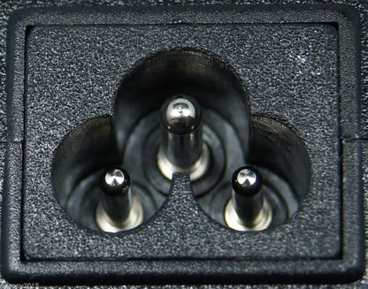 Original OEM Toshiba Satellite Qosmio PA3717E-1AC3,PA5083E-1AC3 120W AC Adapater