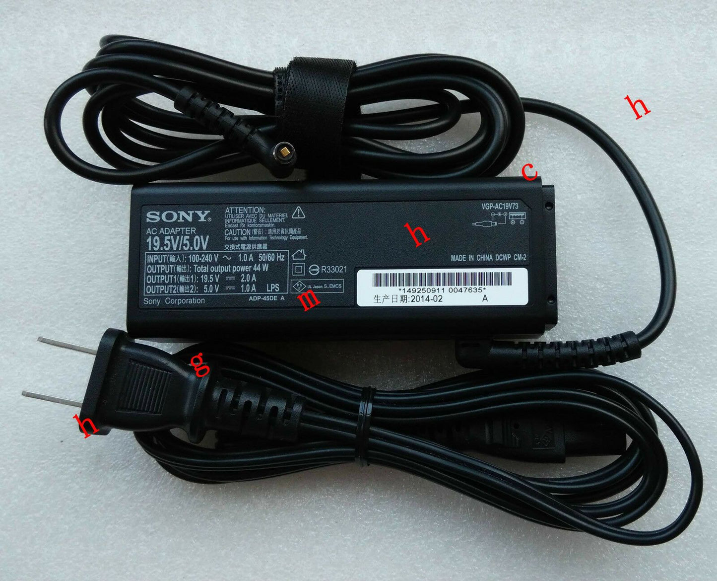 Original Sony Vaio Fit 13A SVF13N17PXB,VGP-AC19V73,149250911 44W AC Adapter&Cord