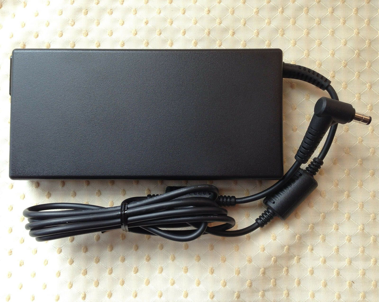 @New Original OEM Delta 120W 19.5V AC Adapter for MSI GL62 MS-16J5 Series Laptop