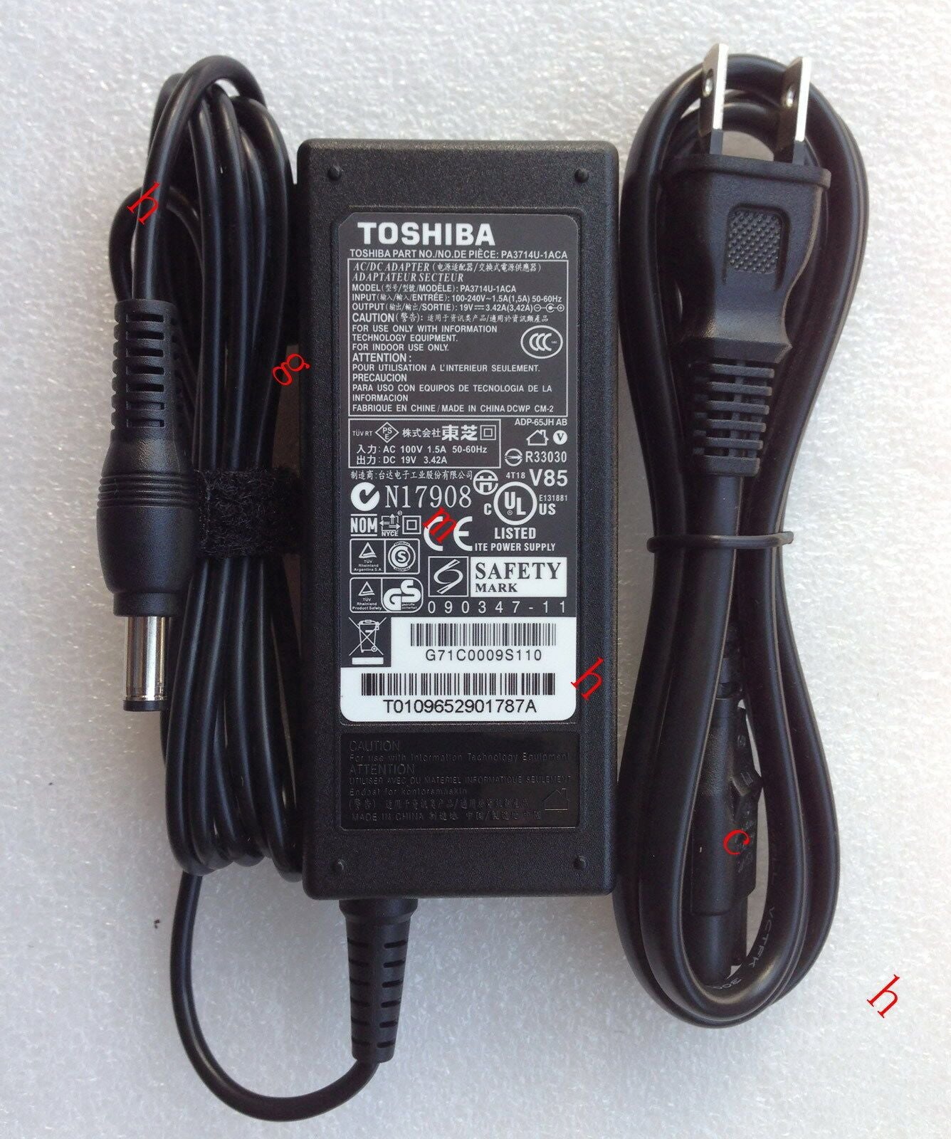 Original OEM Toshiba 65W 19V AC/DC Adapter for Satellite P745-S4160,PA3714U-1ACA