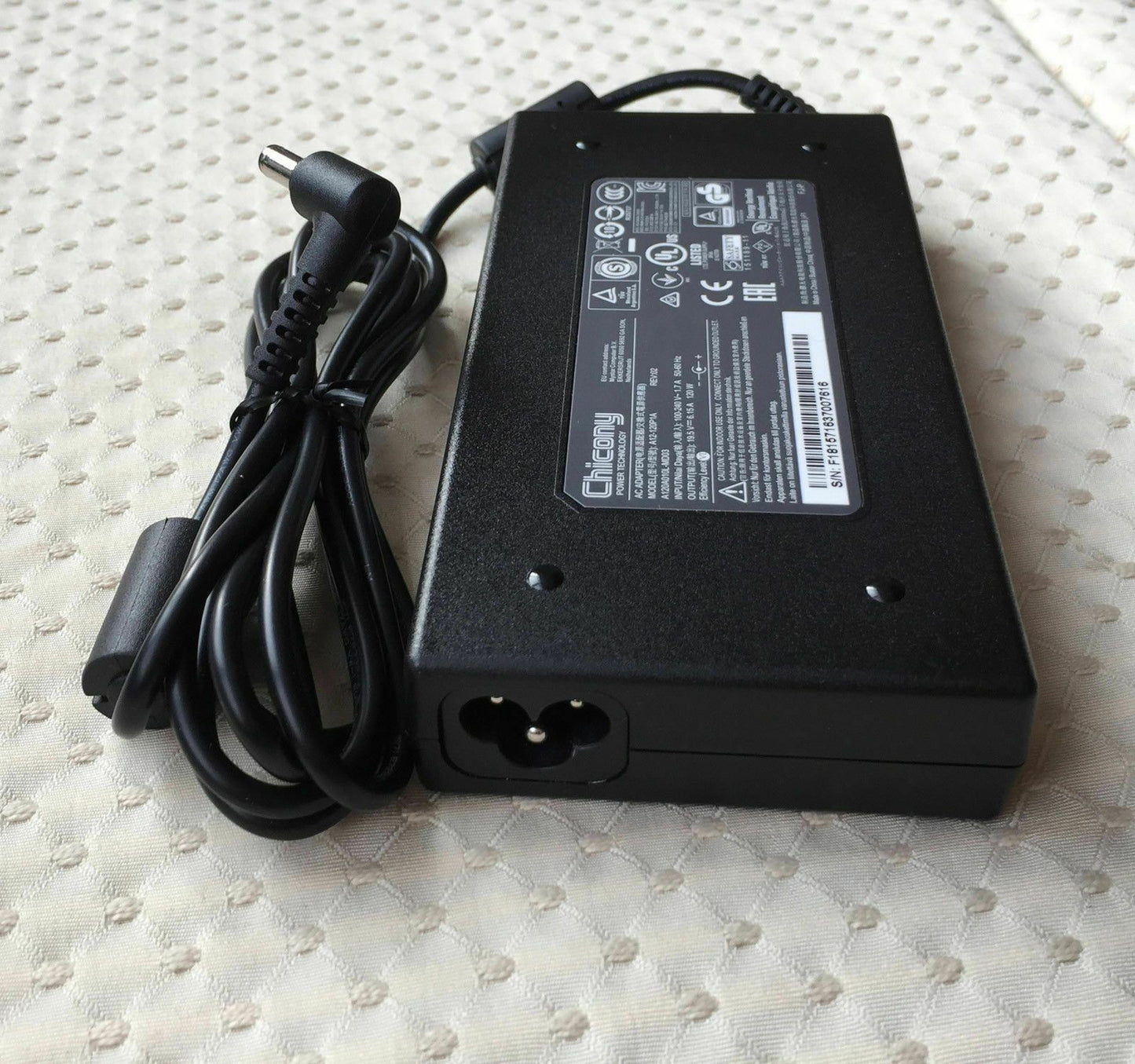 Original Chicony 19.5V 6.15A AC/DC Adapter for MSI GP72 Leopard 7QF-898RU Laptop