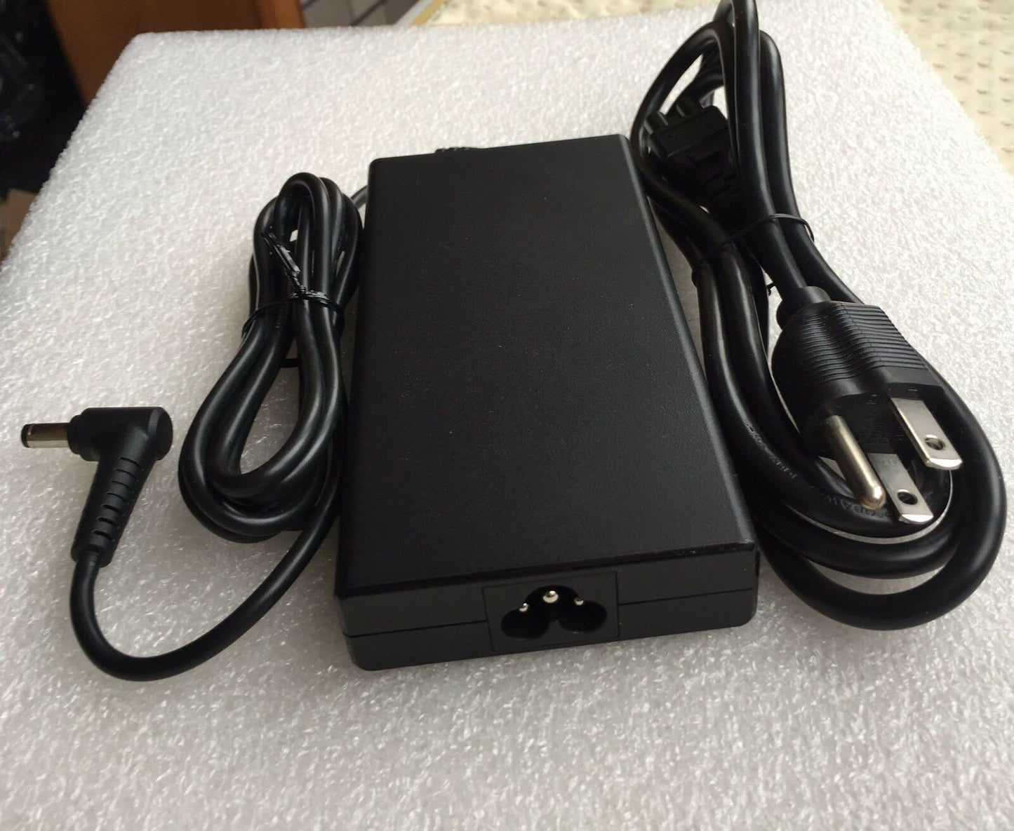 Original Delta 180W Slim AC Adapter for MSI GS65 Stealth 8SE/RTX2060,ADP-180TB F