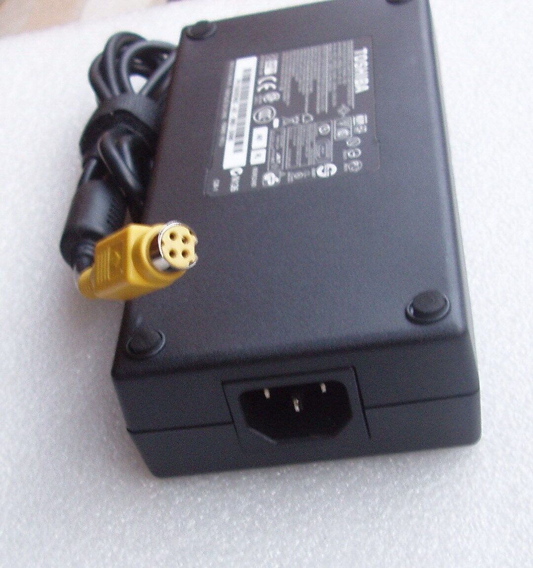 @Original 180W AC Adapter for Toshiba Qosmio X75-A7295,PA5084U-1AC3,PA5084E-1AC3