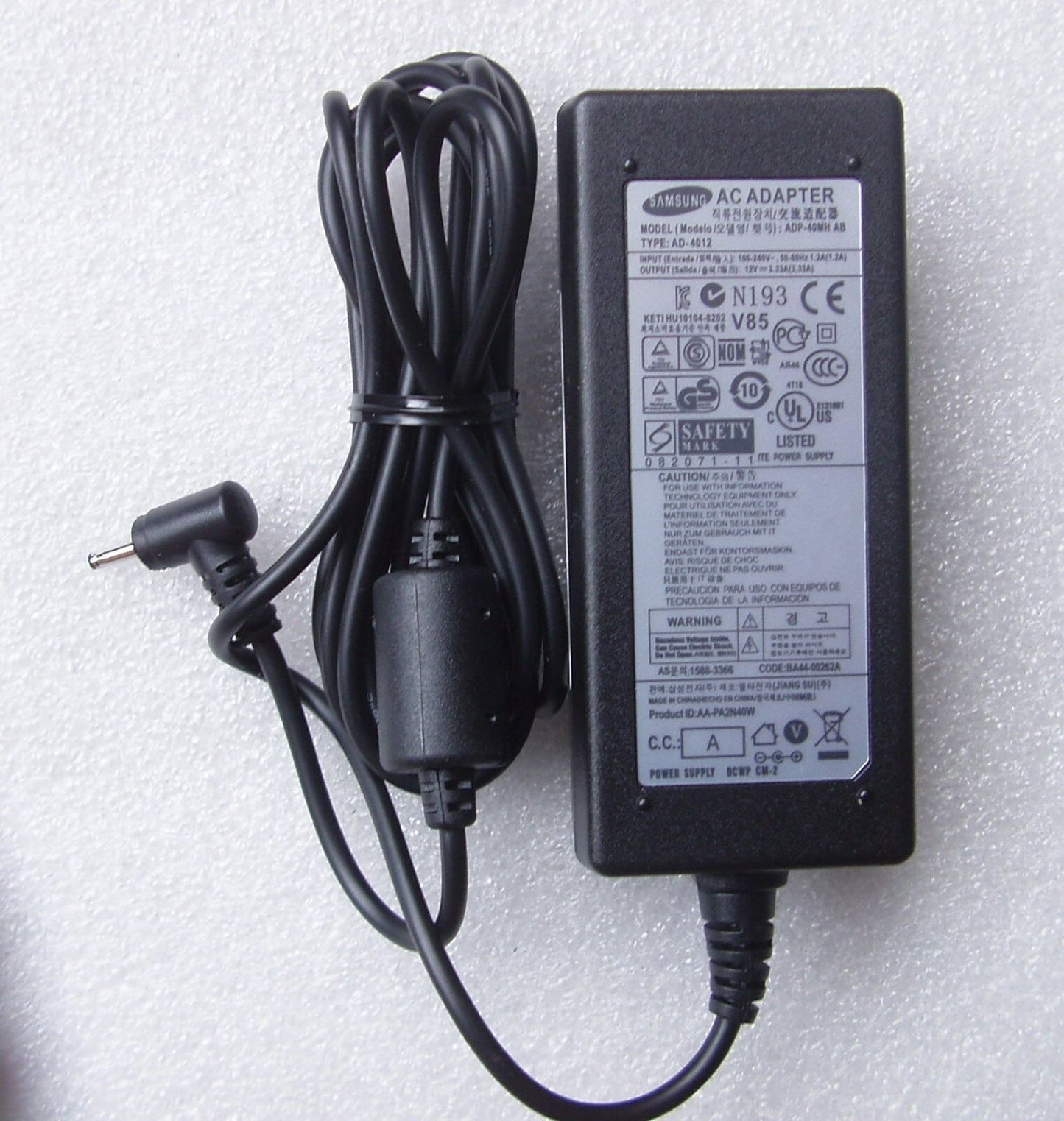 *Original Genuine OEM Samsung 40W Battery Charger XE500T1C-H01DE,XE500T1C-A01DE