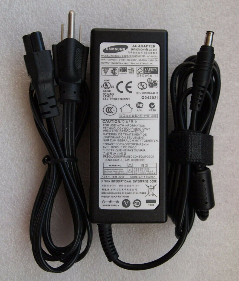 New Original OEM 90W AC Adapter for Samsung R700/R710/R720/R780,NP-X420,NP-X460