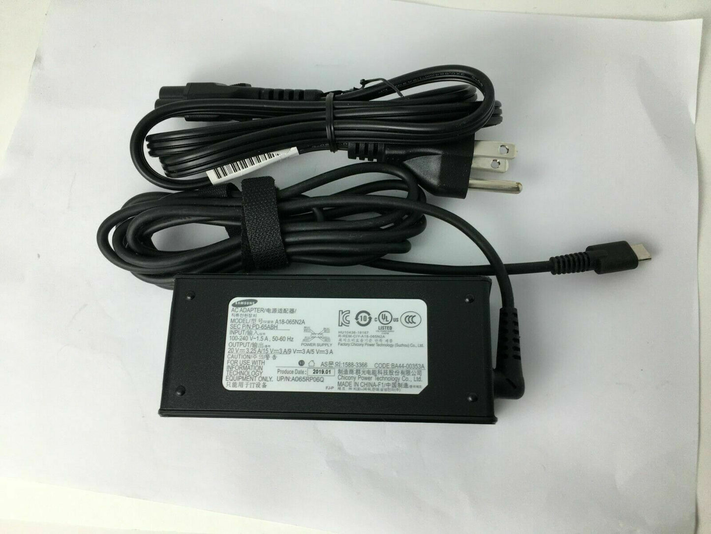 Original Samsung Notebook 9 Pen NP950SBE-K01US A18-065N2A 65W USB-C Adapter&Cord