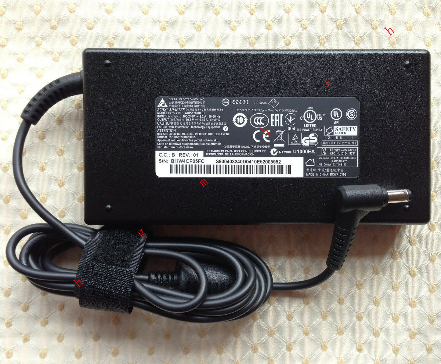 Original OEM 120W 19.5V 6.15A AC Adapter for Clevo N151SC Entertainment Notebook