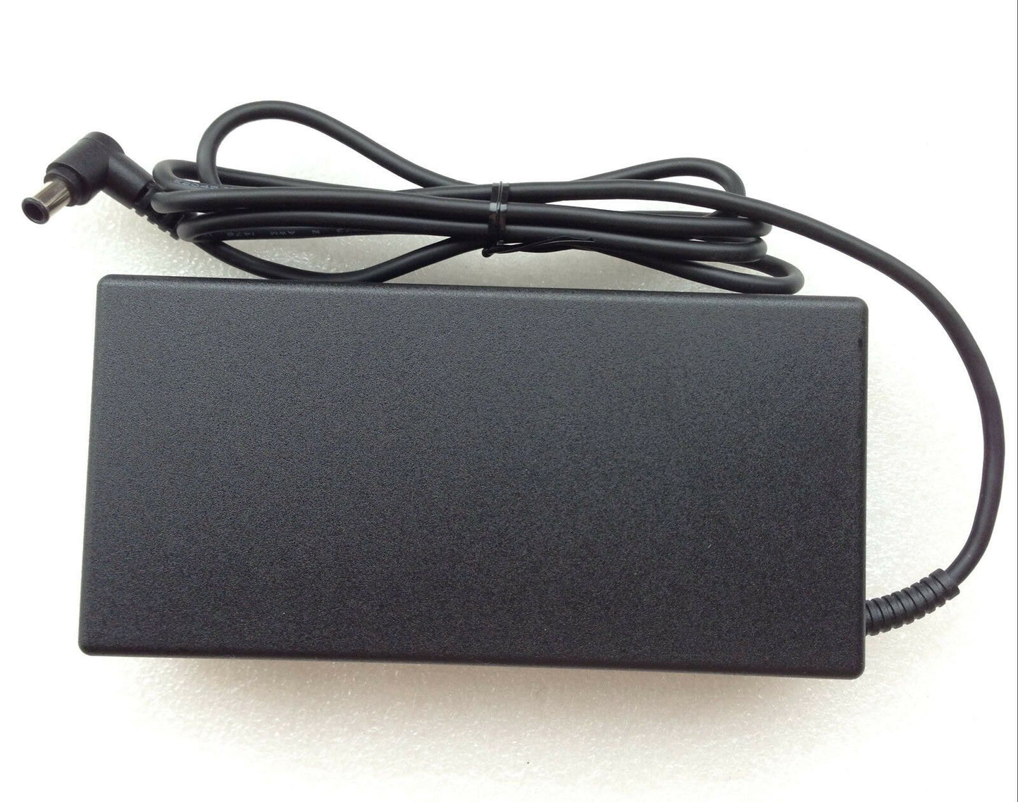 Original OEM Sony 120W Cord/Charger Vaio VPCF22SFX/W, VPCF22BFX/B,VGP-AC19V46
