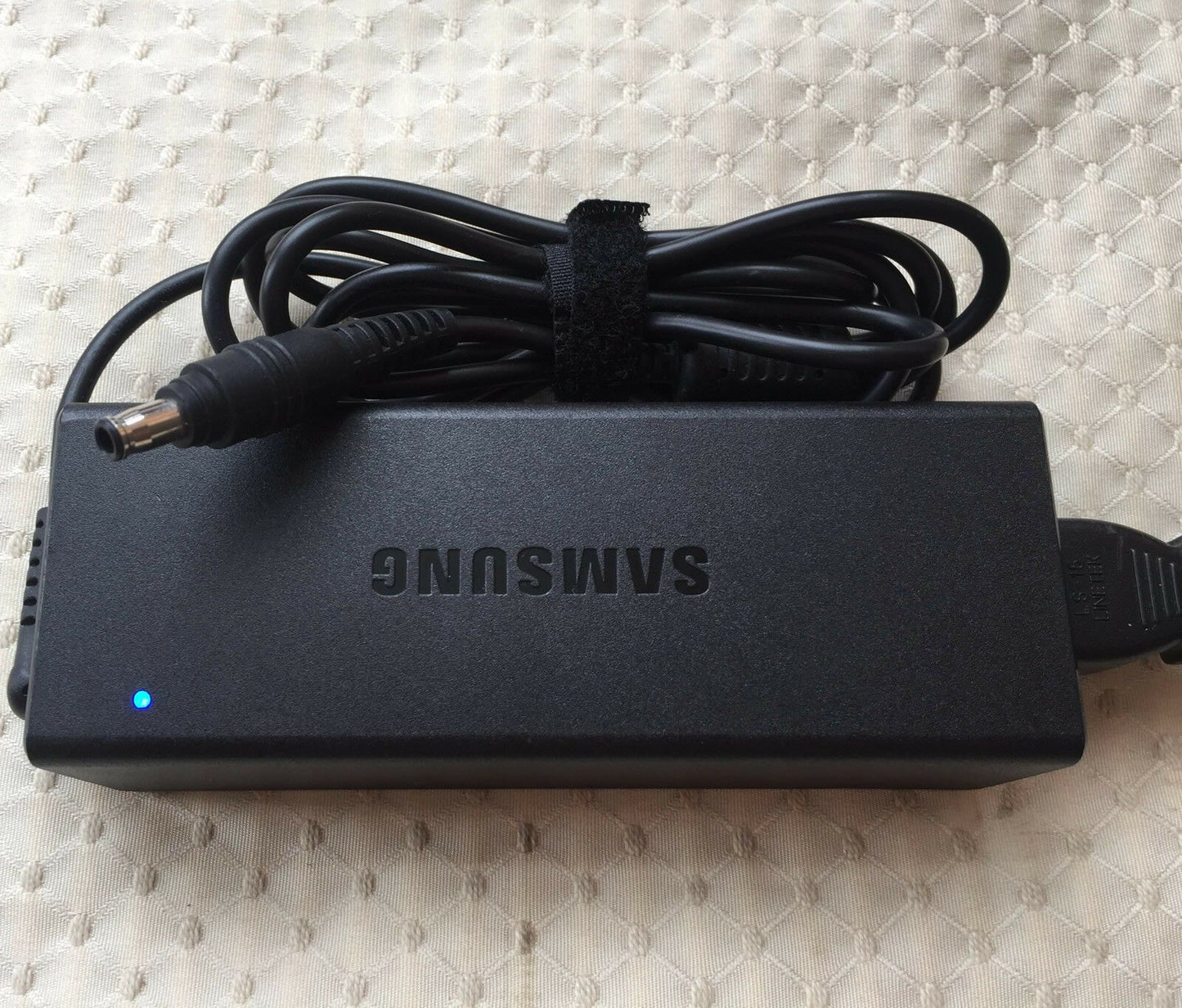 Original OEM Samsung 90W AC Adapter for Samsung DP700A7K-K02US,PA-1900-98 AIO PC