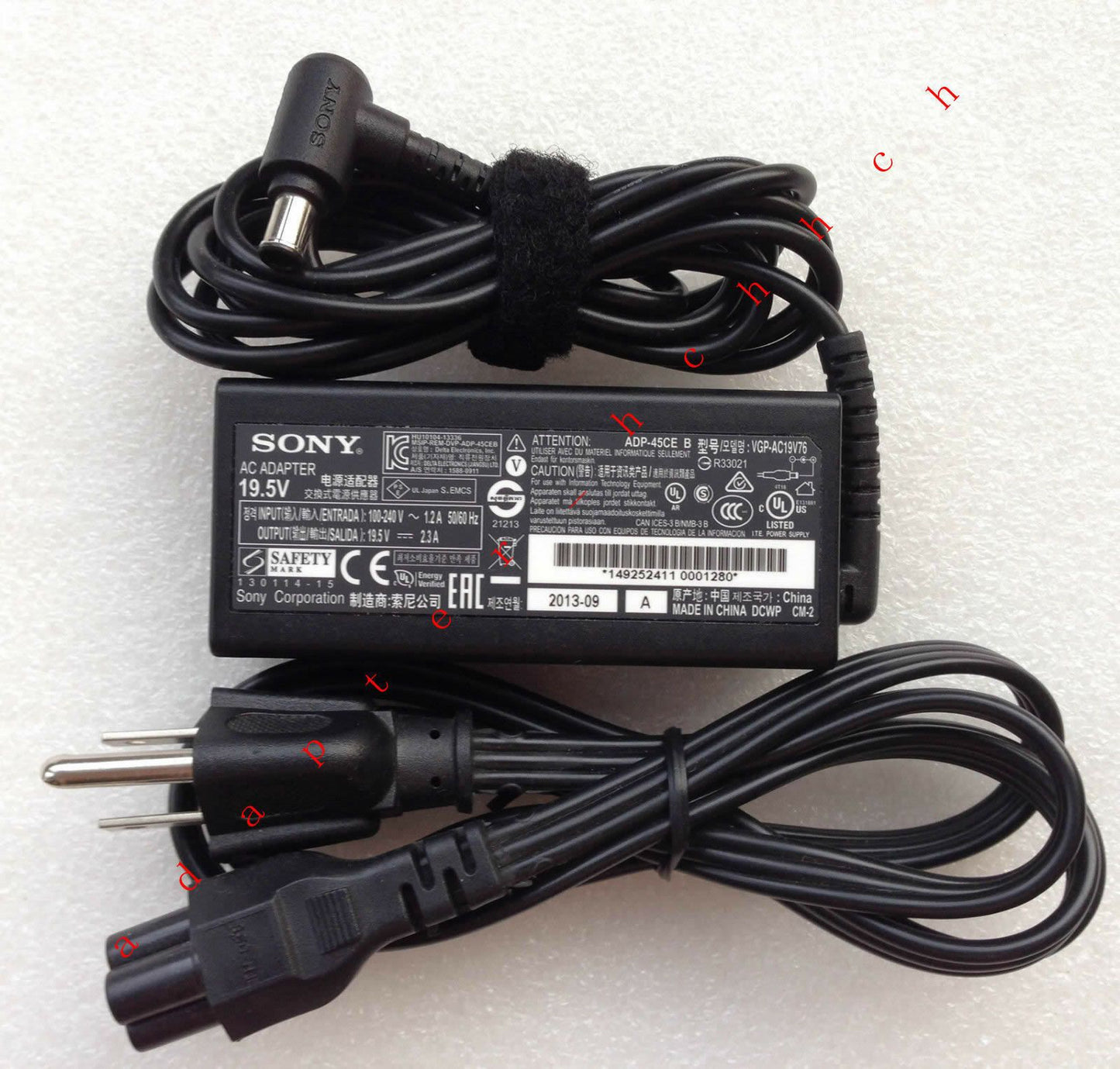 Original OEM Sony 45W 19.5V 2.3A AC Adapter for VAIO Fit 14A SVF14N22SAB Flip PC