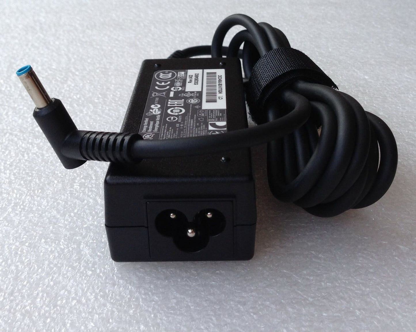 New Original Genuine OEM HP 45W AC Adapter for HP 15-r029wm/G9D74UA#ABA Notebook