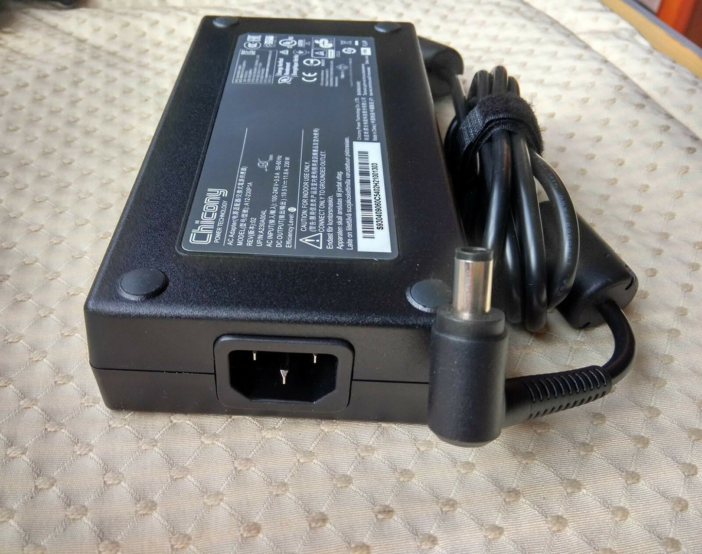 @Original Chicony 230W 19.5V AC Adapter for MSI GE63VR Raider 7RF-003JP Notebook