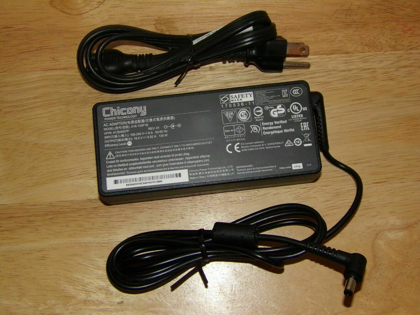Original Chicony 135W AC/DC Adapter for MSI GP62M Leopard 7RDX-1277RU,A16-135P1B