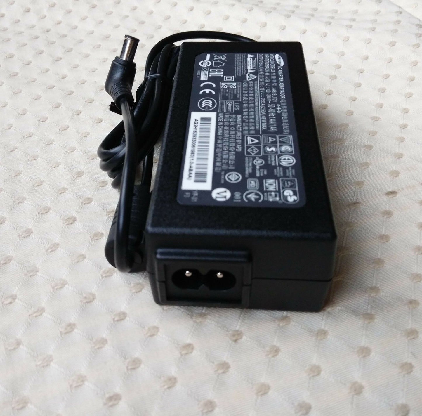Original OEM SAMSUNG A4819_FDY 19V 2.53A Cord/Charge UN32J4500AFXZA LED Smart TV