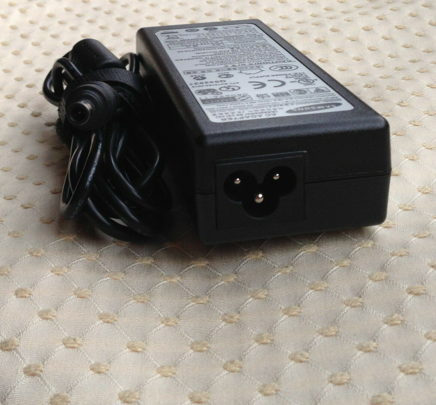 Original OEM Samsung AC Adapter for Samsung DP500A2D-K01RU,DP500A2D-K01PL AIO PC