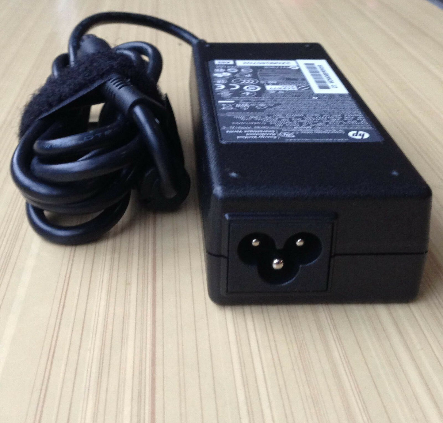 Original HP EliteBook 8540w,6930P,8440P,8540P 677777-001,693712-001 AC Adapter@@